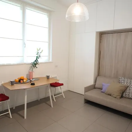 San Martino House: Bright And Central! Lejlighed Milano