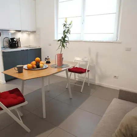 Lejlighed San Martino House: Bright And Central! *
